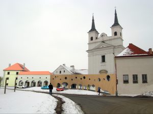 Zimní variace - hlavní průčelí